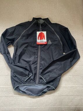 Axiom Black Lightweight Cycling Jacket